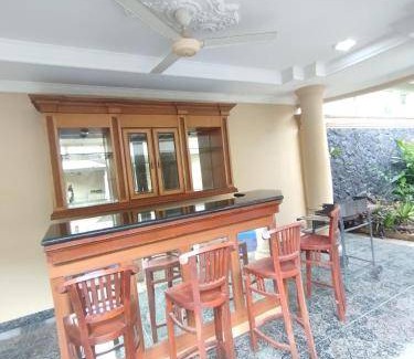 Ciawi Villa | 237 m² Villa ∙ 2 bedrooms ∙ 12 guests