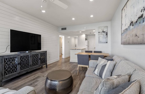 West Beach Village Condo | 2372 Shipwatch: Renovated 1BR Condo, Ocean Views, Bike Credit
