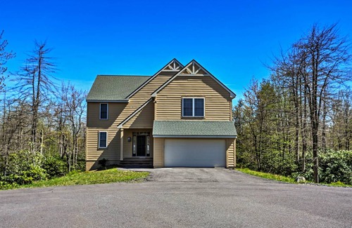 Pocono Pines House | 238 m² House ∙ 3 bedrooms ∙ 8 guests