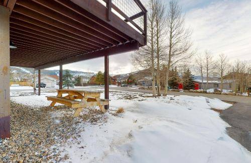 Summit Cove House | 239 m² House ∙ 3 bedrooms ∙ 6 guests