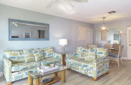 Madeira Beach House | 239 Surf Song Resort