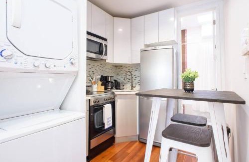 Peter Cooper Village Apartment | 24-17 Renovated Studio Prime Location WD