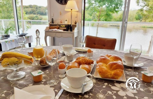 Fromentieres Bed & Breakfast | 24 m² Bed and breakfast ∙ 2 bedrooms ∙ 4 guests