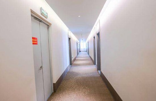 Qingshan Lake Scenic Area Hotel | 24 m² Hotel ∙ 2 guests