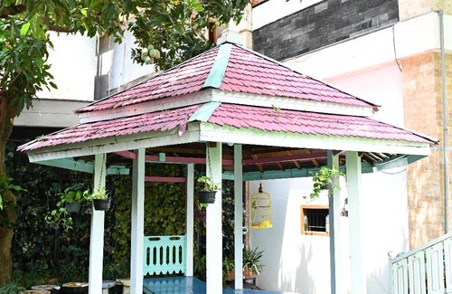 Bojonegoro Hotel | 24 m² Hotel ∙ 3 guests