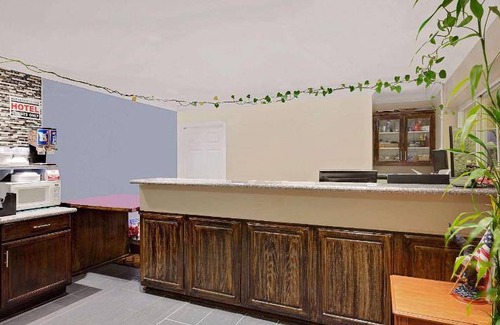 Siloam Springs Hotel | 24 m² Hotel ∙ 127 guests