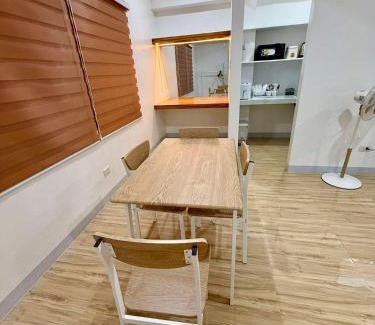 Catbalogan City House | 24-Seven Guesthouse - Room 201