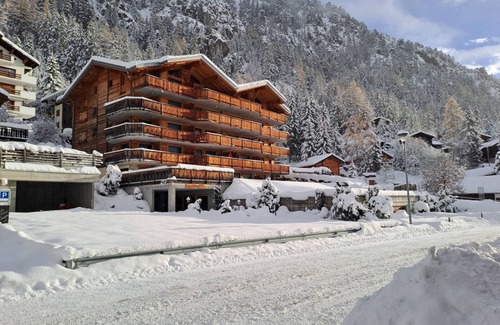 Champex-Lac Apartment | 240 m² Apartment ∙ 4 bedrooms ∙ 8 guests