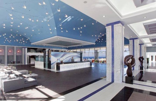 Petaloudes Hotel | 240 m² Hotel ∙ 127 guests