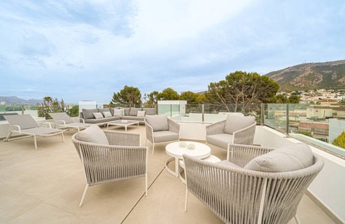 El Albir House | 240 m² House ∙ 4 bedrooms ∙ 8 guests