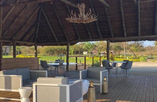 Thohoyandou Cabin | 240 m² Lodge ∙ 2 bedrooms ∙ 4 guests