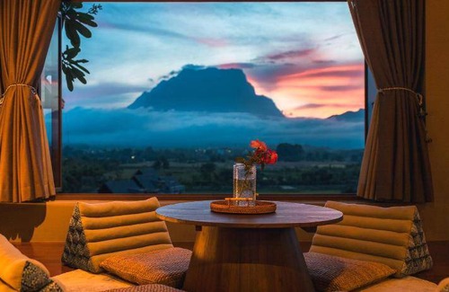 Chiang Dao Resort | 240 m² Resort ∙ 2 bedrooms ∙ 4 guests