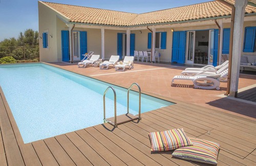 Augusta Villa | 240 m² Villa ∙ 4 bedrooms ∙ 8 guests