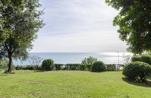 Arenzano Villa | 240 m² Villa ∙ 5 bedrooms ∙ 10 guests