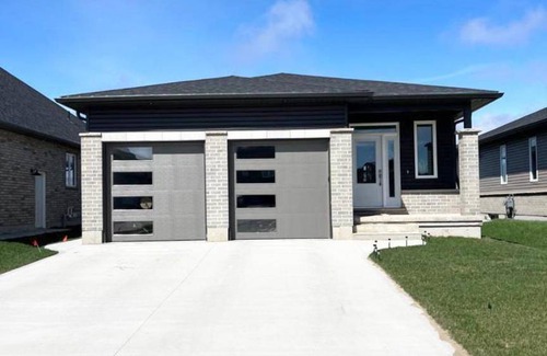 Port Elgin Apartment | 2400 m² Apartment ∙ 7 bedrooms ∙ 18 guests