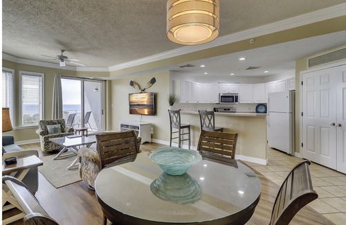 North Forest Beach Condo | 2407 SeaCrest- Oceanviews, Indoor/Outdoor Pool & Spa, Fitness and More.