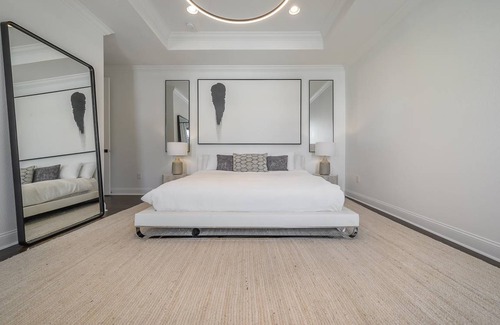 Courier City - Oscawana House | 241 m² House ∙ 4 bedrooms ∙ 10 guests