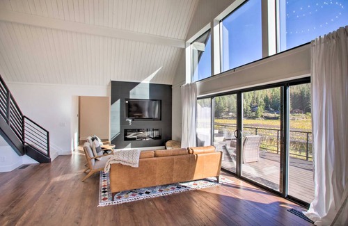 Twin Lakes House | 241 m² House ∙ 4 bedrooms ∙ 10 guests