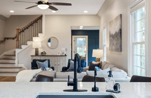 Maryville House | 242 m² House ∙ 5 bedrooms ∙ 10 guests
