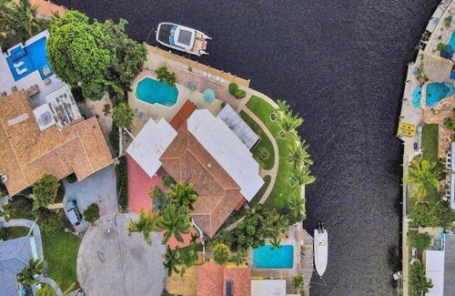 Garden Isles House | 242 m² House ∙ 4 bedrooms ∙ 10 guests