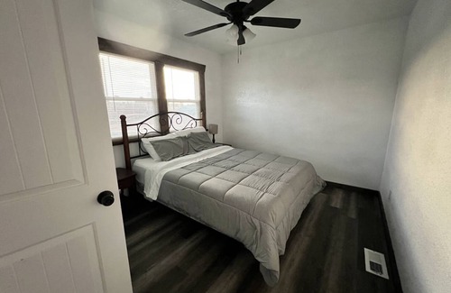 Rock Springs House | 243 m² House ∙ 2 bedrooms ∙ 1 guest