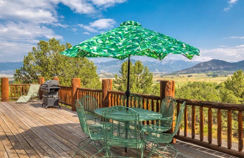 Pleasant Valley House | 243 m² House ∙ 3 bedrooms ∙ 8 guests