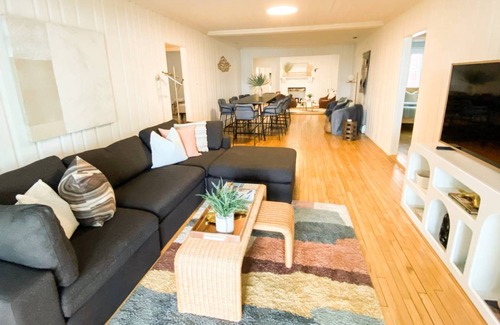 Severna Park House | 243 m² House ∙ 4 bedrooms ∙ 13 guests