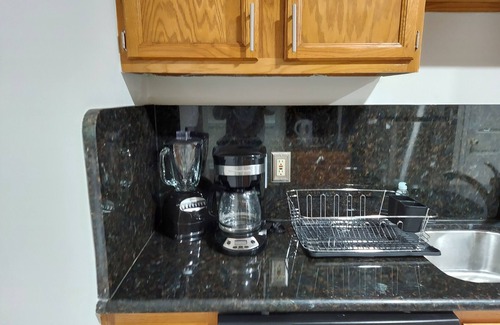 Stafford House | $245/Amazing 3LV, 4BR TH, 3.5BTH close to Quantico