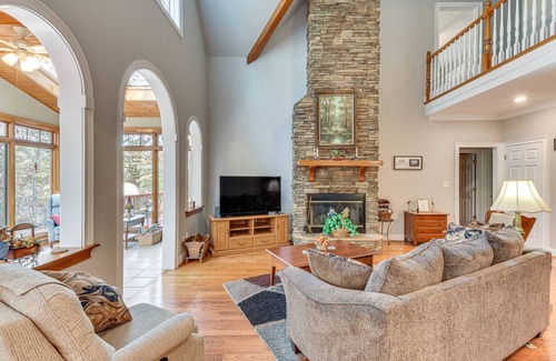 Reed Creek House | 245 m² House ∙ 3 bedrooms ∙ 8 guests
