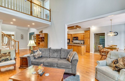 Reed Creek House | 245 m² House ∙ 3 bedrooms ∙ 8 guests