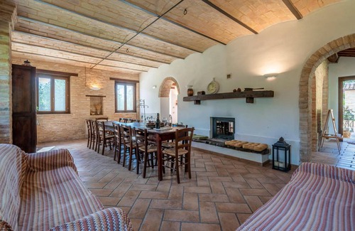 Petriolo House | 245 m² House ∙ 5 bedrooms ∙ 10 guests