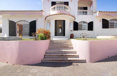 Lagos e Relvas Villa | 245 m² Villa ∙ 4 bedrooms ∙ 9 guests