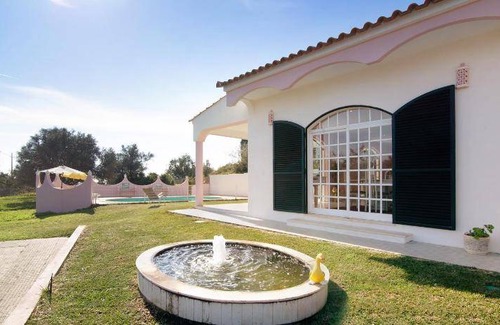 Lagos e Relvas Villa | 245 m² Villa ∙ 4 bedrooms ∙ 9 guests