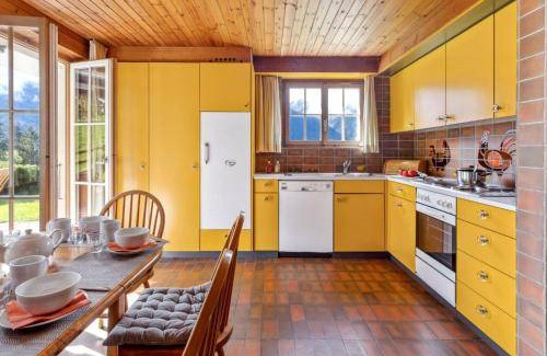 Wengen Ski Chalet | 246 m² Chalet ∙ 4 bedrooms ∙ 10 guests