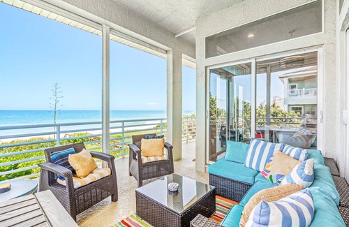 Melbourne Beach House | 247 m² House ∙ 3 bedrooms ∙ 8 guests