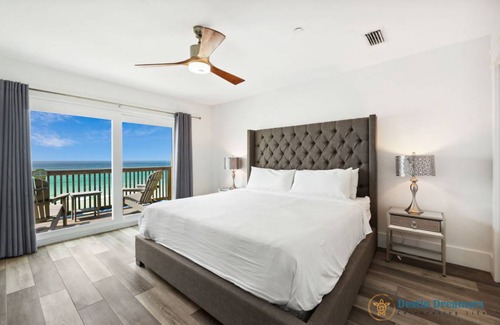Fort Walton Beach - Destin House | 248 m² House ∙ 4 bedrooms ∙ 12 guests