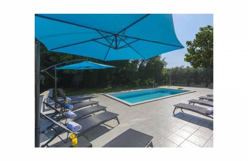 Spadici Villa | 248 m² Villa ∙ 4 bedrooms ∙ 9 guests