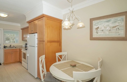 Longboat Key Condo | 248 STUDIO - Diplomat Beach Resort