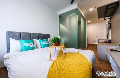 Brickfields Apartment | 24H Check in & Skypool - Riveria City Premium KL Suite