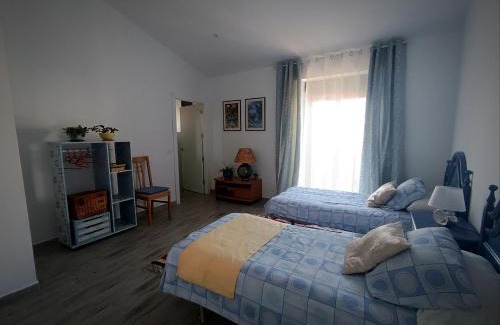 Santa Cruz de la Sierra House | 25 de Abril