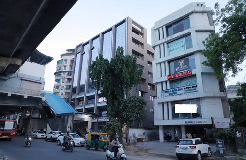 Navrangpura Hotel | 25 m² Hotel ∙ 2 guests