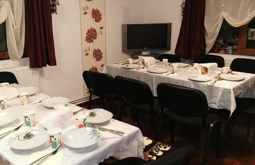 Ocna Sugatag Bed & Breakfast | 25 m² Bed and breakfast ∙ 8 bedrooms ∙ 18 guests
