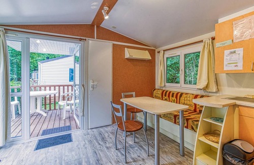 Conques-en-Rouergue Other | 25 m² Camping ∙ 2 bedrooms ∙ 4 guests