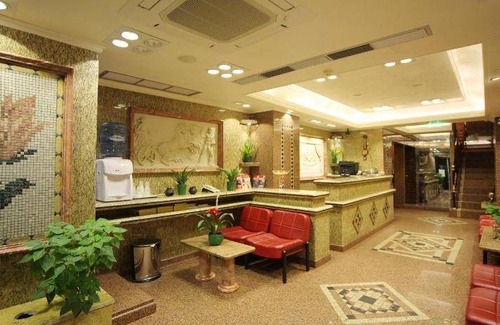 Piraeus Hotel | 25 m² Hotel ∙ 10 guests