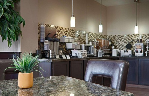 Cushing Hotel | 25 m² Hotel ∙ 127 guests