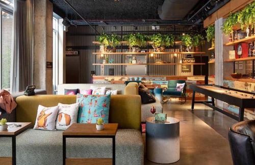 West Campus Hotel | 25 m² Hotel ∙ 127 guests