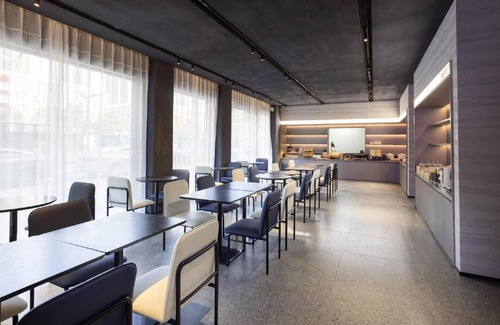 Longhua District Hotel | 25 m² Hotel ∙ 2 guests