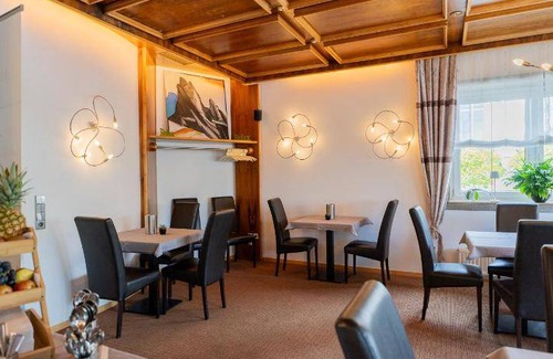 Giengen an der Brenz Hotel | 25 m² Hotel ∙ 3 guests