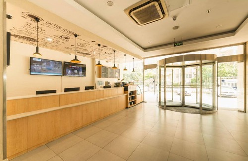 Lixia District Hotel | 25 m² Hotel ∙ 3 guests