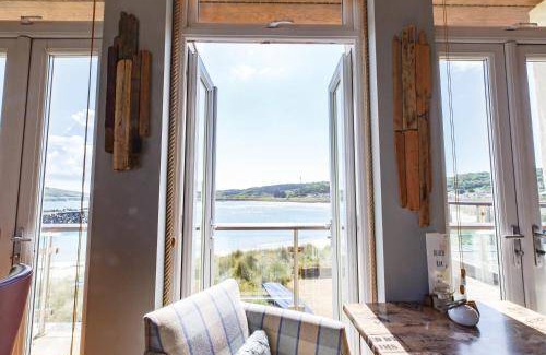 Hall Hotel | 25 m² Hotel ∙ 4 guests